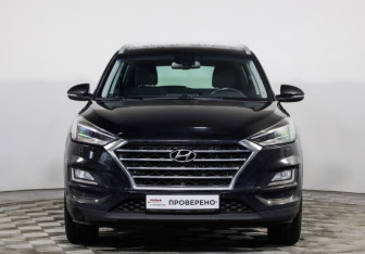 Подержанный автомобиль Hyundai Tucson 2019 года (2 фото)