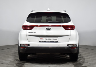 Подержанный автомобиль Kia Sportage 2018 года (6 фото)