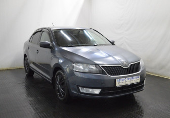 Подержанный автомобиль Skoda Rapid Liftback 2016 года (3 фото)
