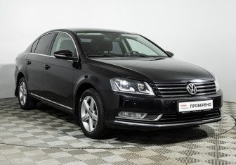 Подержанный автомобиль Volkswagen Passat Sedan 2012 года (3 фото)