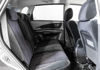 Подержанный автомобиль Hyundai Tucson 2007 года (14 фото)