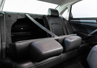 Подержанный автомобиль Volkswagen Passat Sedan 2017 года (29 фото)