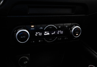 Подержанный автомобиль Mazda CX-5 2023 года (15 фото)