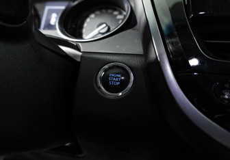 Подержанный автомобиль Toyota Camry Sedan 2021 года (17 фото)