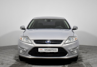 Подержанный автомобиль Ford Mondeo Sedan 2010 года (2 фото)