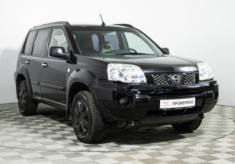Подержанный автомобиль Nissan X-Trail 2006 года (2 фото)