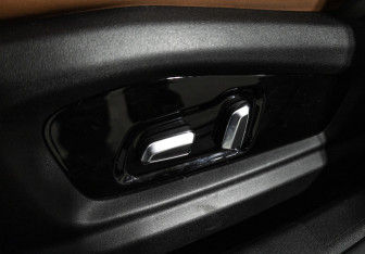 Подержанный автомобиль Omoda C5 2023 года (21 фото)