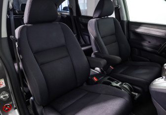 Подержанный автомобиль Honda CR-V 2008 года (21 фото)