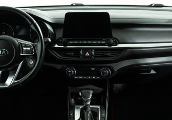 Подержанный автомобиль Kia Cerato Sedan 2020 года (15 фото)