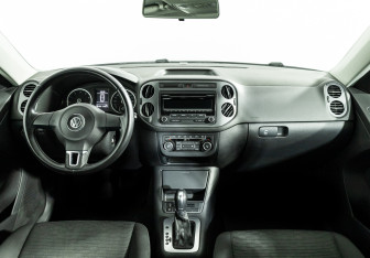 Подержанный автомобиль Volkswagen Tiguan 2014 года (13 фото)