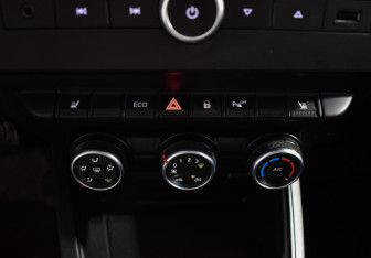 Подержанный автомобиль Renault Arkana 2020 года (17 фото)