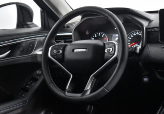 Подержанный автомобиль Haval Jolion 2024 года (14 фото)