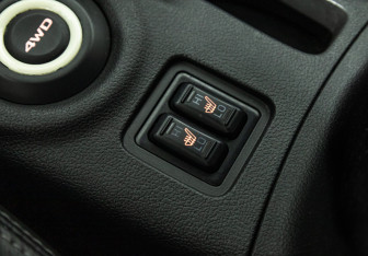 Подержанный автомобиль Mitsubishi Outlander 2012 года (15 фото)