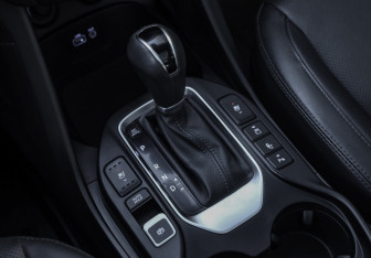 Подержанный автомобиль Hyundai Santa Fe 2017 года (19 фото)