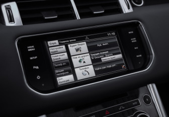 Подержанный автомобиль Land Rover Range Rover Sport 2015 года (16 фото)