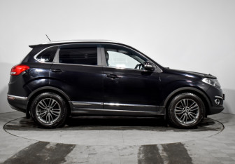 Подержанный автомобиль Chery Tiggo 5 2018 года (4 фото)