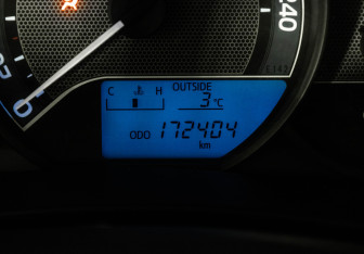 Подержанный автомобиль Toyota Corolla Sedan 2014 года (17 фото)