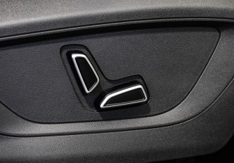 Подержанный автомобиль Changan UNI-S 2024 года (27 фото)