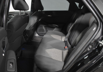 Подержанный автомобиль Toyota Avalon 2022 года (11 фото)