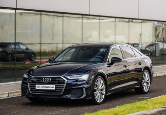 Подержанный автомобиль Audi A6 Sedan 2020 года (3 фото)