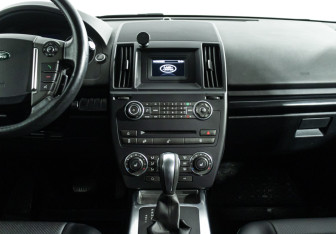 Подержанный автомобиль Land Rover Freelander 2014 года (14 фото)