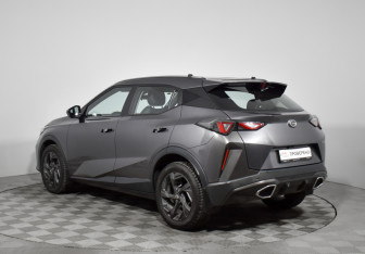 Подержанный автомобиль GAC GS3 2024 года (8 фото)