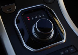 Подержанный автомобиль Land Rover Range Rover Evoque 2013 года (20 фото)