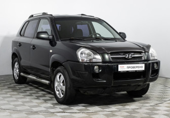 Подержанный автомобиль Hyundai Tucson 2008 года (3 фото)
