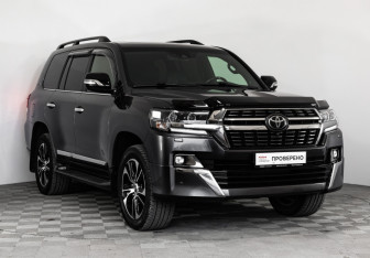 Подержанный автомобиль Toyota Land Cruiser Suv 2020 года (4 фото)