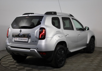 Подержанный автомобиль Renault Duster 2018 года (5 фото)