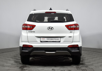 Подержанный автомобиль Hyundai Creta 2018 года (6 фото)