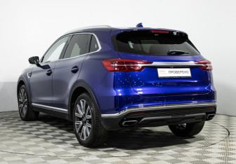 Подержанный автомобиль Hongqi HS5 2023 года (7 фото)