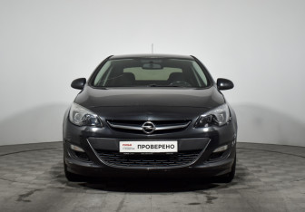 Подержанный автомобиль Opel Astra Hatchback 2012 года (2 фото)