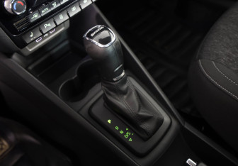 Подержанный автомобиль Skoda Rapid Liftback 2021 года (14 фото)