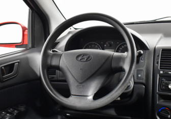 Подержанный автомобиль Hyundai Getz 2008 года (16 фото)