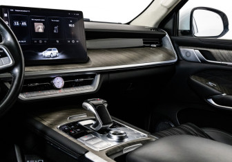 Подержанный автомобиль Tank 500 2023 года (18 фото)