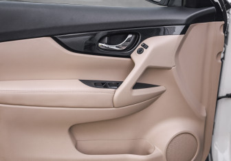 Подержанный автомобиль Nissan X-Trail 2019 года (23 фото)