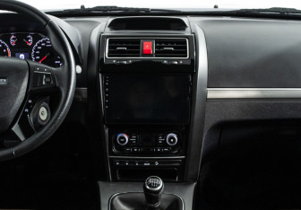 Подержанный автомобиль DW Hower H5 2018 года (14 фото)