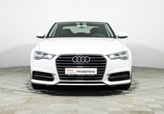Подержанный автомобиль Audi A6 Sedan 2018 года (2 фото)