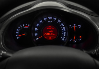 Подержанный автомобиль Kia Sportage 2013 года (18 фото)