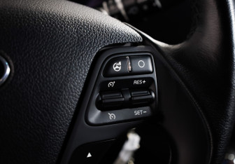 Подержанный автомобиль Kia Ceed Hatchback 2016 года (11 фото)