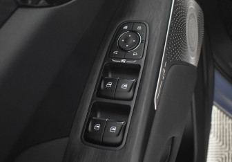 Подержанный автомобиль Haval H3 2024 года (20 фото)