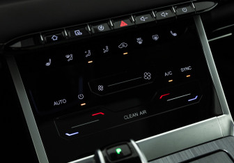 Подержанный автомобиль Chery Tiggo 7 Pro Max 2023 года (16 фото)