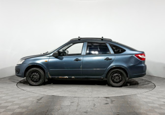 Подержанный автомобиль LADA (ВАЗ) Granta Liftback 2014 года (8 фото)