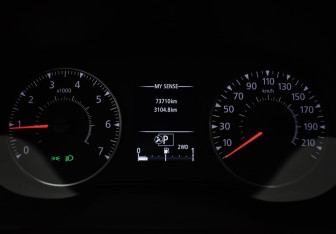 Подержанный автомобиль Renault Arkana 2020 года (20 фото)