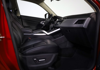 Подержанный автомобиль Geely Atlas 2019 года (21 фото)