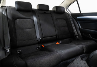 Подержанный автомобиль Volkswagen Passat Sedan 2016 года (28 фото)