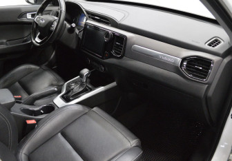 Подержанный автомобиль Chery Tiggo 4 2021 года (12 фото)