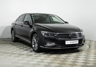 Подержанный автомобиль Volkswagen Passat Sedan 2020 года (3 фото)