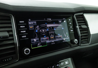 Подержанный автомобиль Skoda Kodiaq 2022 года (15 фото)